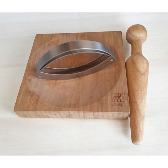 Zwilling J.A. Henckels Mincing Set Bamboo Herb Board Rocking Knife & Pestle 3 pc - Picture 1 of 8